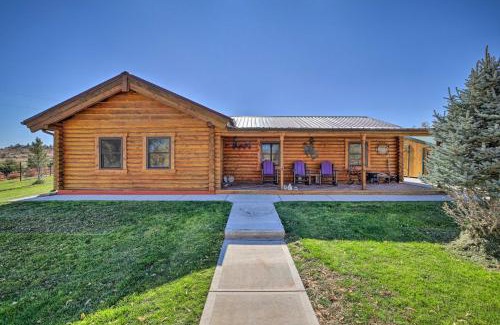 Glendo House | Charming Remote Cabin with Gas Stove Near Town - Rated 9/10
