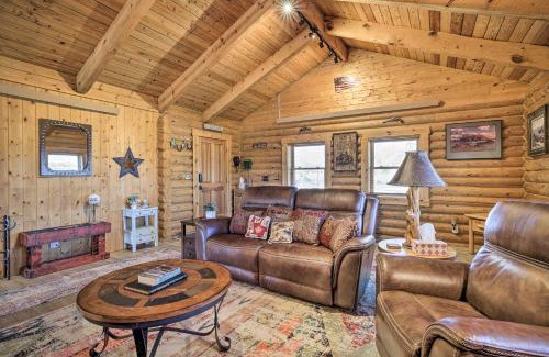 Glendo House | Charming Remote Cabin with Gas Stove Near Town - Rated 9/10