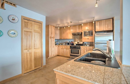 Tenakee Springs House | Escape to a Remote Island with Oceanfront Views & Spa