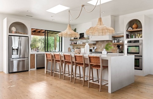Joshua Tree House | Idyllic Retreat with Hot Tub, Pool & Scenic Views