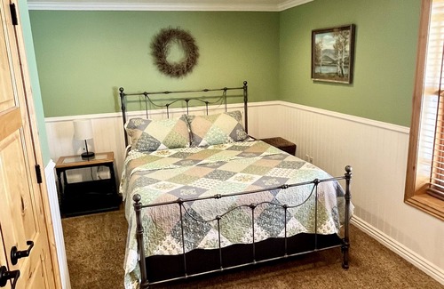 Fairview Other | Serene Ranch House on Expansive Acres in Indianola Valley