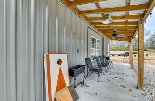 New Albany House | Remote Work-Friendly New Albany Home Near Downtown