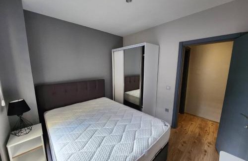 Rasimpasa Apartment | Inviting Remta Real Estate: Child-Friendly 4-Star Stay