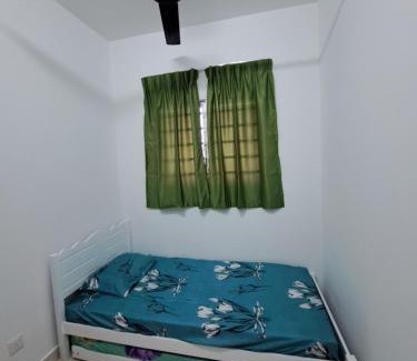 Kota Warisan Apartment | Top-Rated Family-Friendly Stay at Remy@Alanis Homestay