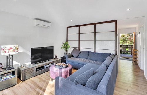 Sawmill Settlement House | Family-Friendly Retreat at Ren Basera: Book Your Stay Now