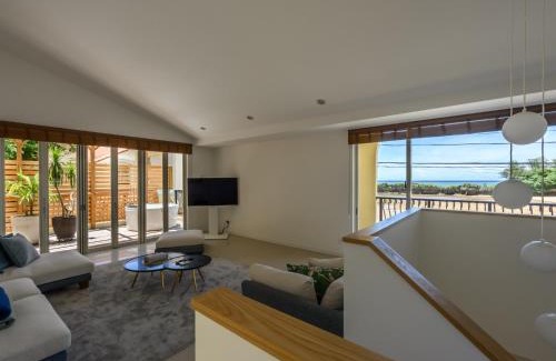 Maeda Villa | Oceanfront Bliss at ReN OKINAWA: Perfect for Families