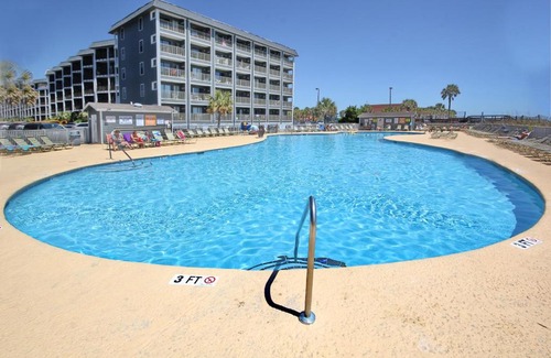Myrtle Beach Hotel | Renaissance 908: Oceanfront Retreat with Private Pool