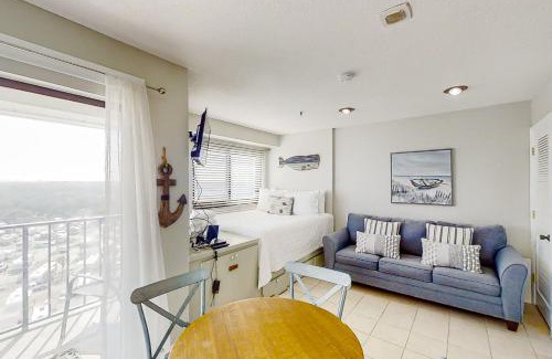 Myrtle Beach Hotel | Renaissance 908: Oceanfront Retreat with Private Pool