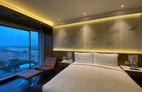 Gomti Nagar Hotel | Experience Elegance at Renaissance Lucknow Hotel - 5 Star Stay