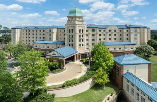 East Florence Hotel | Relax at Marriott Shoals Hotel & Spa with Oceanfront Views