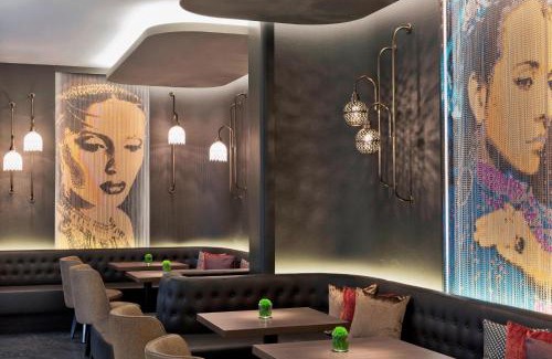 Vienna Hotel | Elegant Renaissance Wien Hotel with Spa and Pet-Friendly Access