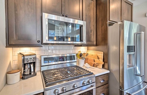 Rendezvous Cabin | Inviting Buckhorn Cabin Near Scenic Hiking Trails