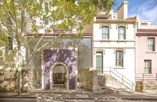 The Rocks Hotel | Relax at Rendezvous Hotel Sydney with Ocean Views & Pool
