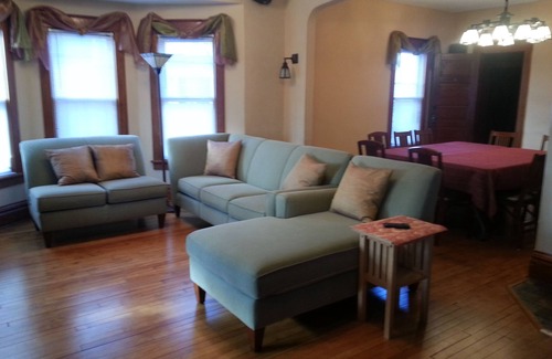 Forest Lake House | Experience Vintage Charm at Rendezvous in Forest Lake