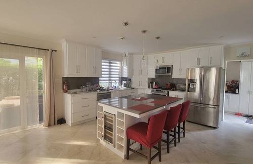 Clapham House | Rendezvous Meadows - Cozy 3 Bed House with Office & Patio