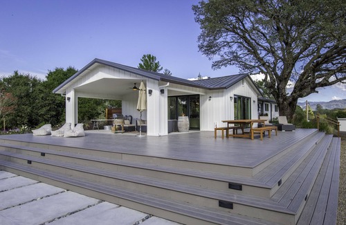 Healdsburg House | Indulge at Rendezvous Under the Oaks: Pool & Spa Retreat