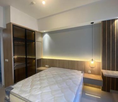 Serpong Apartment | Rendy room