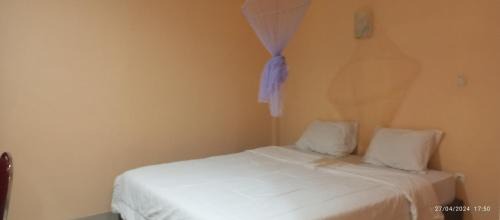 Moni Hotel | Reneisans Hotel: Family-Friendly Stay with Spa and Dining