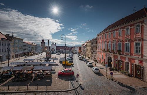 Znojmo Apartment | Discover the Elegance of the Renesanční Vinařský Dům