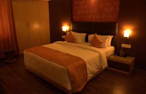 Tirupati Hotel | Cozy Family-Friendly Stay at Renest Tirupati Hotel