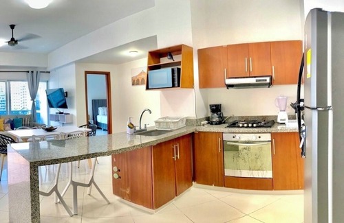 El Laguito Apartment | Unforgettable Views with Oceanfront Amenities Await You