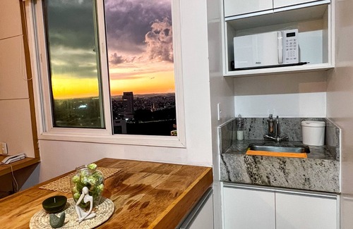 Estoril Apartment | Comfortable Renoir Apart with Spa and Family Amenities