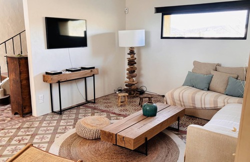 Saint-Pierre-de-Vassols Other | Renovated Mas with Pool at the Foot of Ventoux for Groups