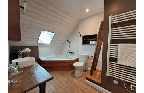 Saint-Yrieix-le-Dejalat Other | Charming Farmhouse Retreat Surrounded by Nature in Corrèze