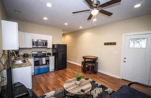 Near East Side Cottage | Cozy 2BR/2BA Retreat Near Downtown with Spa & Breakfast