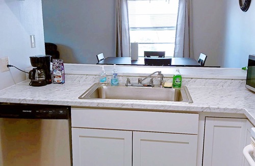 Lakeland Apartment | Cozy 2BR Apartment - Child Friendly & Quiet Retreat