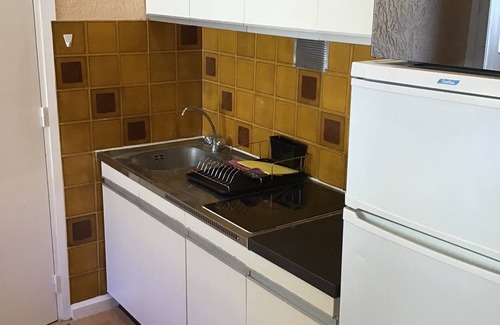 Allos Apartment | Cozy 35m² Studio with Separate Kitchen - Family & Pet Friendly