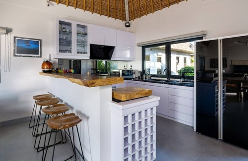 Kubu Villa | Serene 3BR Villa with Pool and Ocean View in Bali
