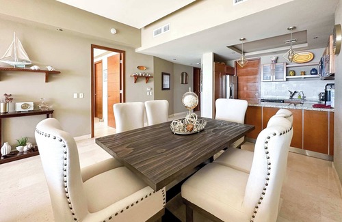 Puerto Penasco Condo | Renovated Beachfront Condo with Pool and Private Access