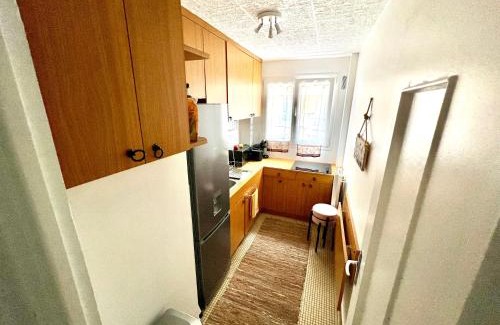 Clichy Apartment | Renovated Apartment with Restaurant, Ideal for Paris Visits