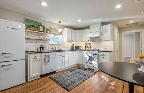 McKinney House | Exceptional Historic Home with Spa, Close to Downtown McKinney