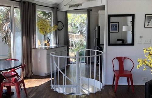 Seabrook Island Cottage | Renovated Cottage with Beach Access and Stunning Ocean Views