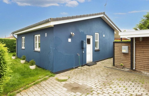 Hvidbjerg Strand House | Family-Friendly Holiday Home for 5 in Borkop