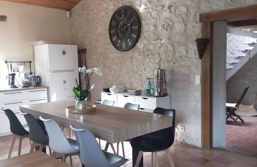 Bourg-de-Visa House | Renovated country house large intimate fenced park private swimming pool jacuzzi