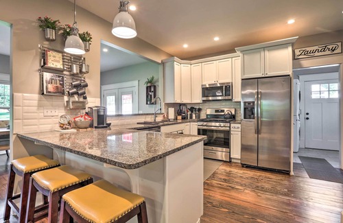 Vevay House | Inviting Renovated Craftsman House with Cozy Patio & Fire Pit