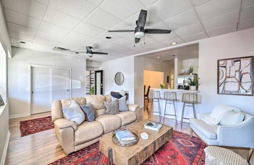 Downtown Apartment | Modern Downtown Retreat Just Steps from Plaza Park
