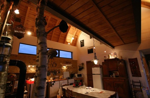 Beaune-d'Allier Cottage | Gite Beaune-d'Allier: Family-Friendly Retreat with Spa