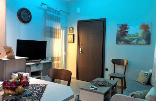 Karditsa Apartment | Renovated Flat with Large Balcony & Top-Rated Amenities