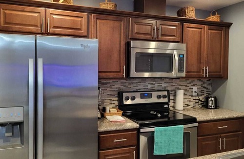 East Central Apartment | Inviting Guest House Minutes from Downtown with Kitchen Access