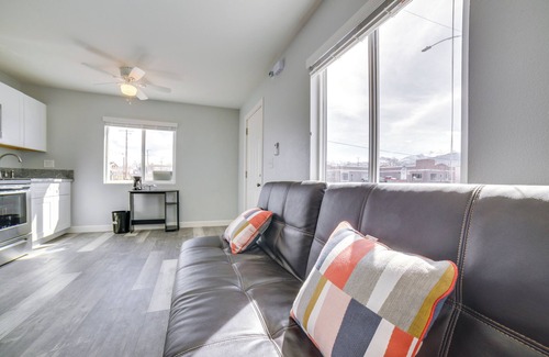 Hawthorne Apartment | Renovated Hawthorne Apartment Near Museums & Dining!