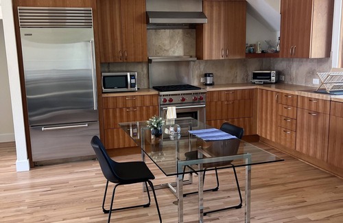 Whittier House | Renovated Downtown Boulder Hotel with Spectacular Views