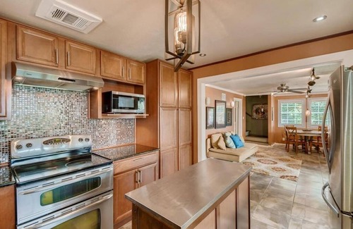 Jonestown House | Historic Lakefront Retreat with Spa and Stunning Views