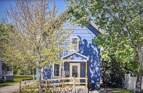 Bemus Point House | Inviting Home with Lake Views in Bemus Point