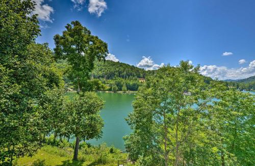 Butler House | Renovated Retreat with Private Dock on Watauga Lake