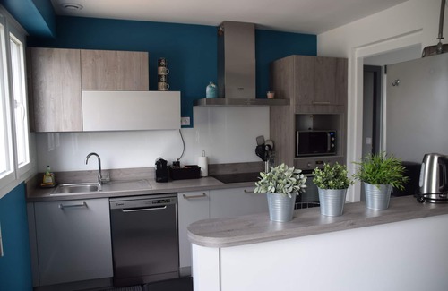 Plougoulm House | Quiet Beach Retreat with Garden & 9.8/10 Guest Rating