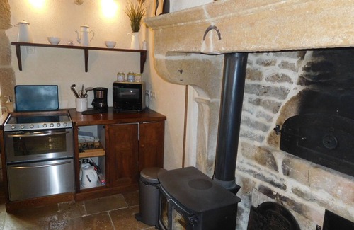 Cohons Cottage | Cozy Gite Cohons: Relax with Spa and Breakfast Included